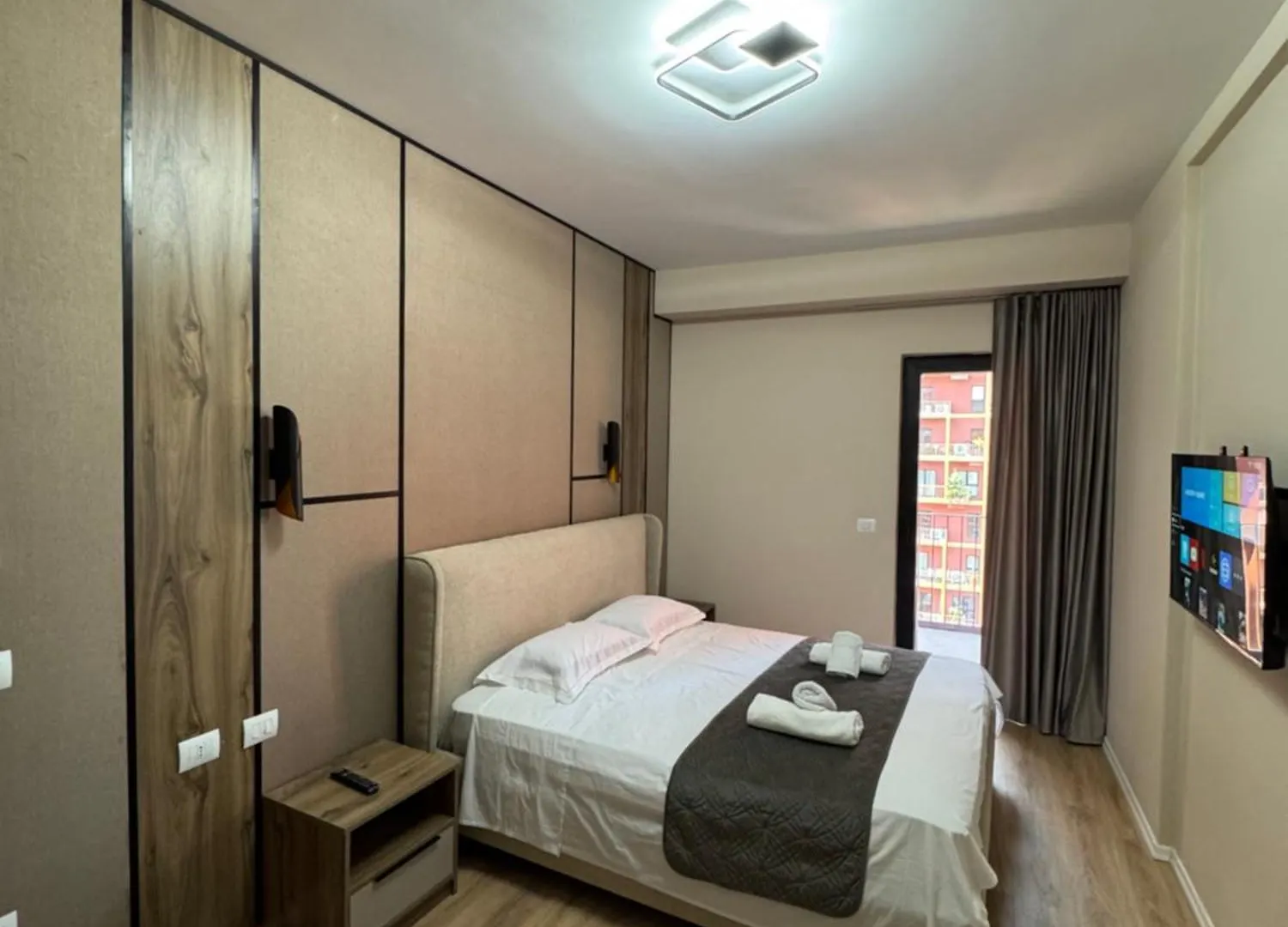 Orestiada Luxury Apartament 티라나 알바니아