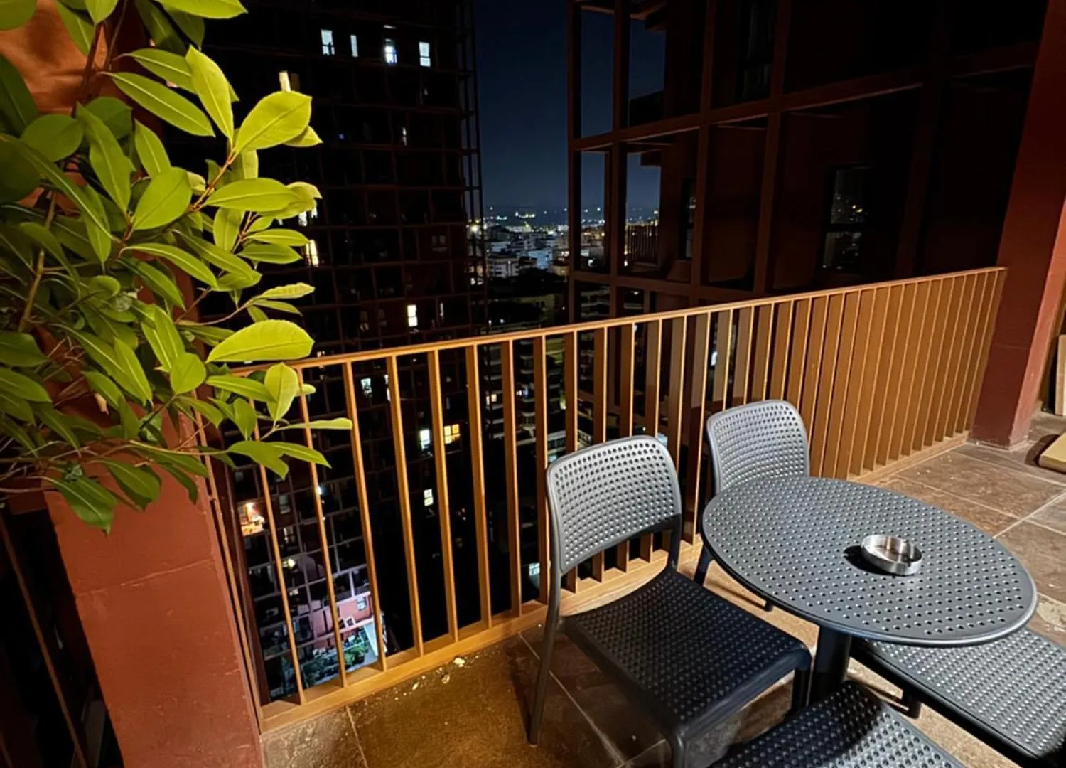 아파트 Orestiada Luxury Apartament 티라나 알바니아